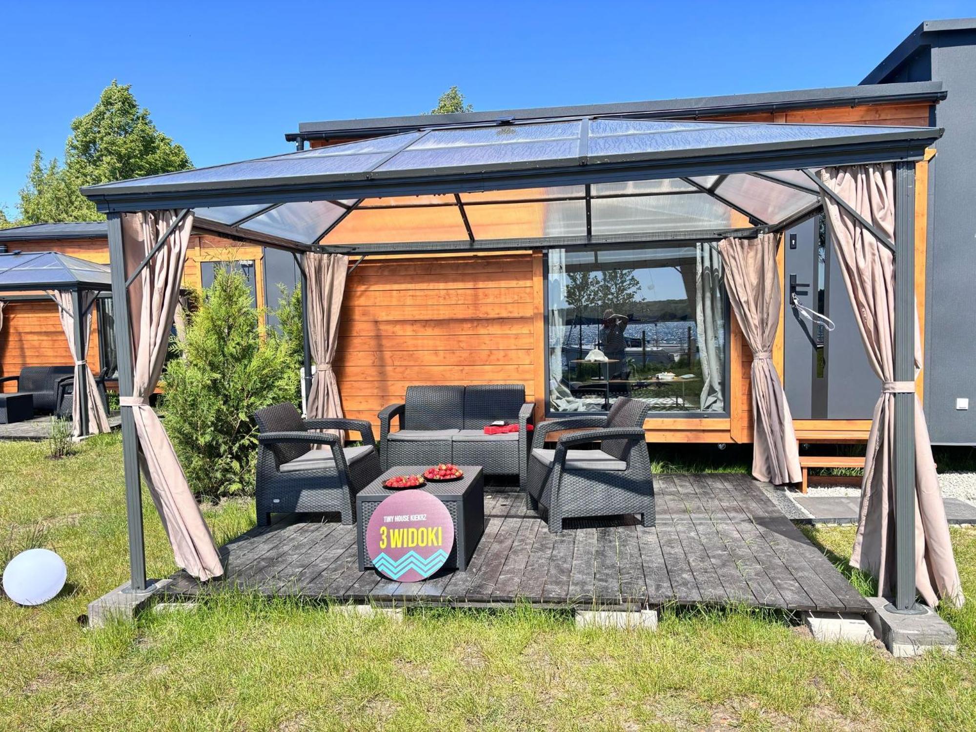 3 Widoki Kiekrz -domki Tiny House Z Prywatna Plaza I Pomostem Nad Jeziorem Kierskim Poznań